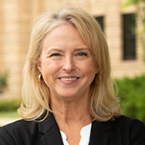 Shelley Hooks